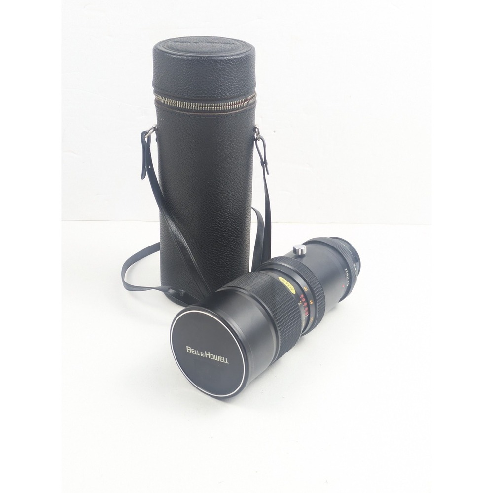 Soligor MC 80-200mm f/4.5 Zoom Macro Lens